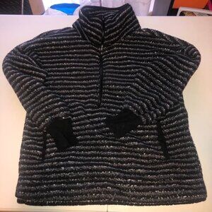 LuLaRoe Women's Black and White Sweatshirt